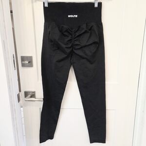 Wolfie Black Scrunch Butt  Leggings High Waisted Gym Yoga Athleisure Athletic XL